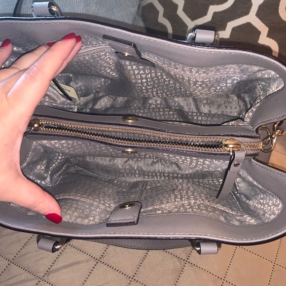 Kate Spade Satchel- gray/ beige - Picture 3 of 3
